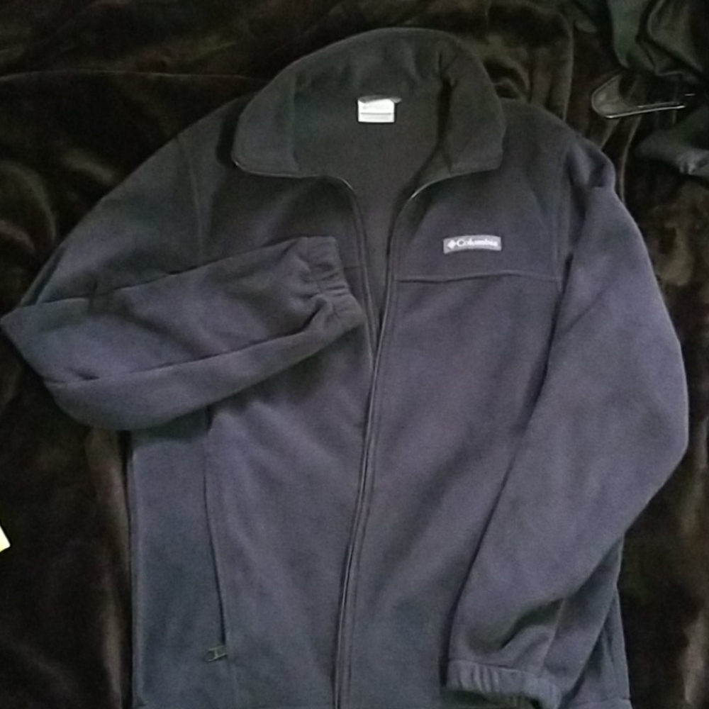 Columbia black fleece jacket